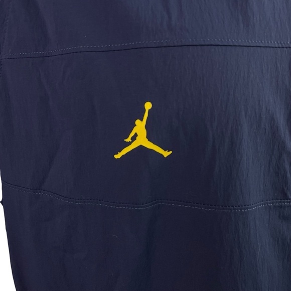 Air Jordan Michigan Wolverines 1/4 Zip Shirt Mens XXL Short Sleeve Jumpman - Picture 2 of 10